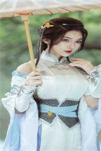 热门作品和闺蜜同嫁拯救大商国运后，我杀疯了