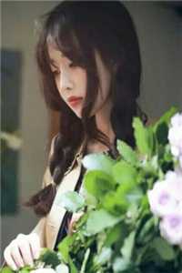 撞见未婚夫激吻白月光，我放手后他又后悔了短篇小说