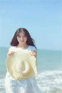 英雄奶奶被地痞砍伤后，我举着断臂在军区跪求天理完结+番外