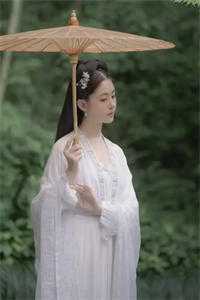 出国后，前妻对我穷追不舍顾迟云云晚晚完结版免费在线阅读txt