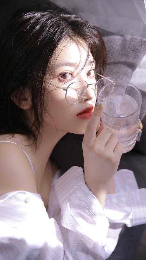 完了！刚买个夫君，原配就杀回来了陆弃娘萧晏完整版免费阅读已完结小说